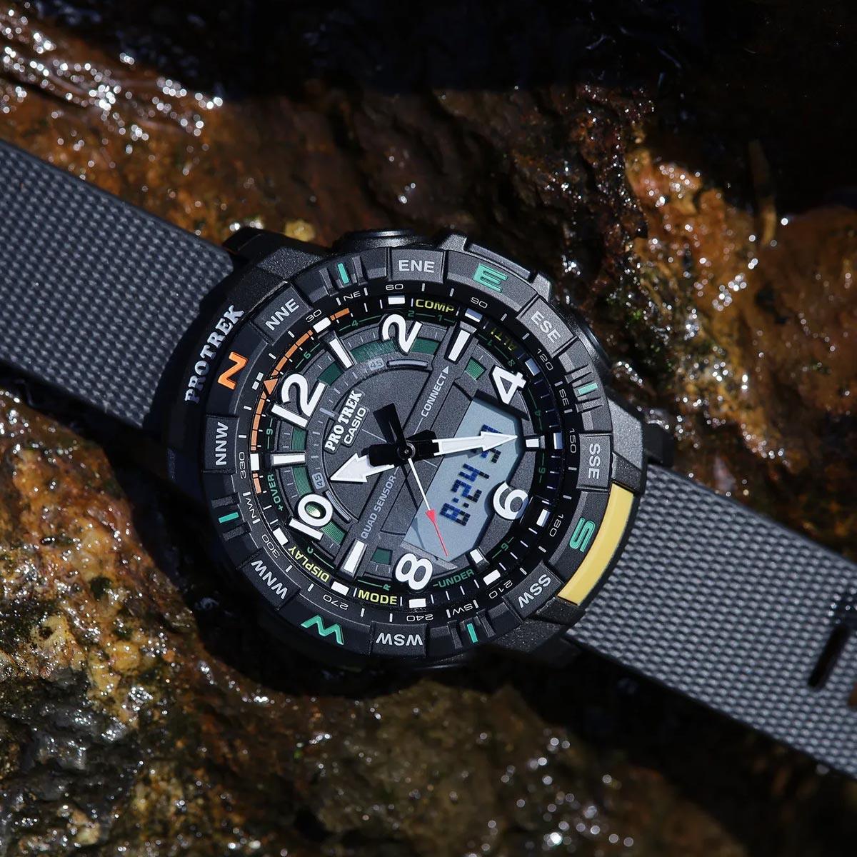 Casio Pro Trek Bluetooth Watch PRT-B50-1 - Image 4