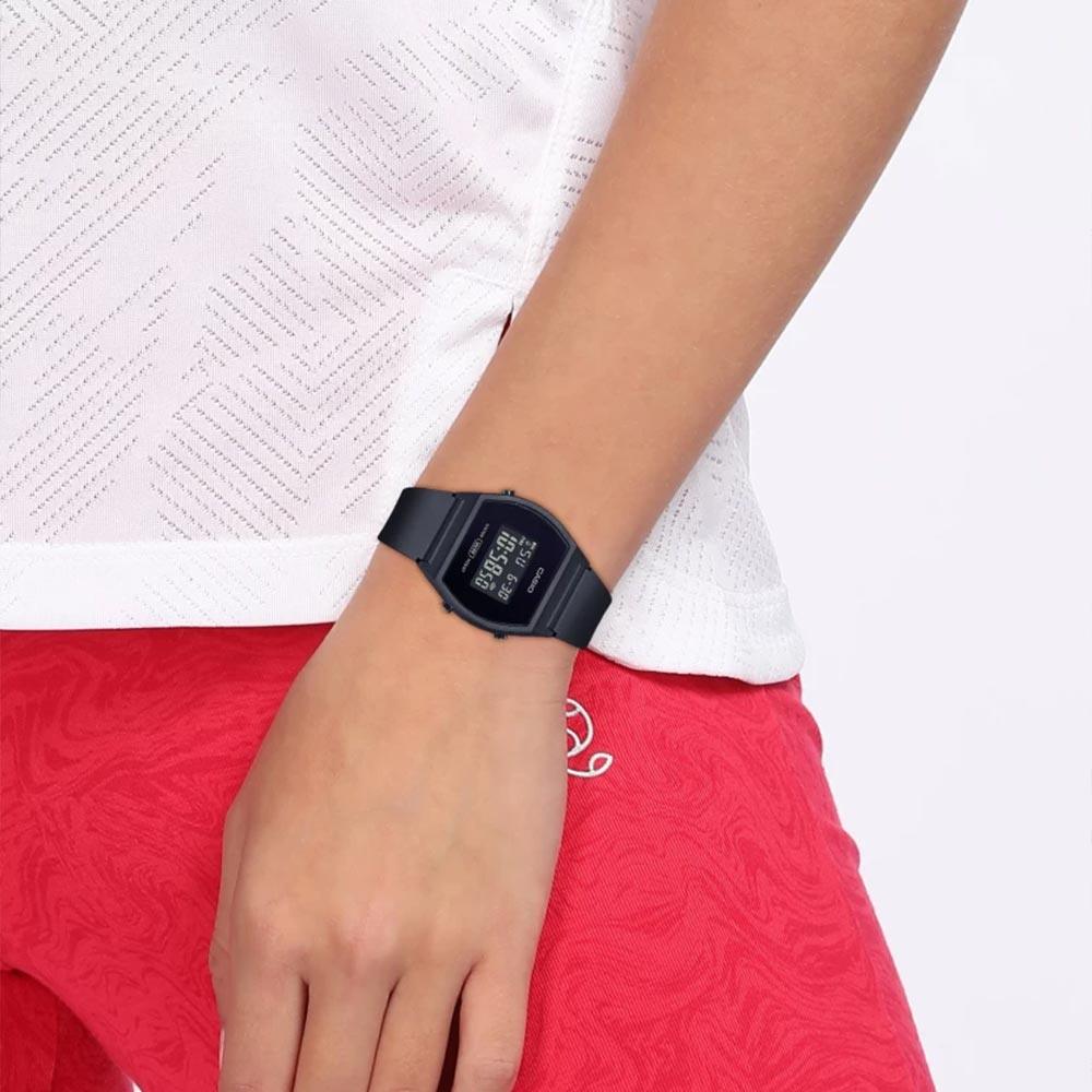 Casio Vintage Series Watch LW-204-1B - Image 4