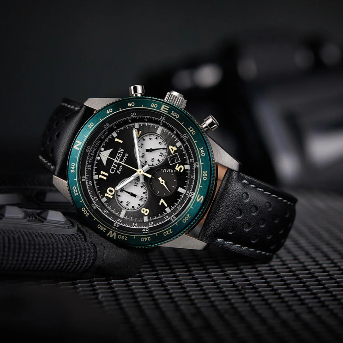 Citizen Chronograph Eco-Drive CA4558-16E - Image 2