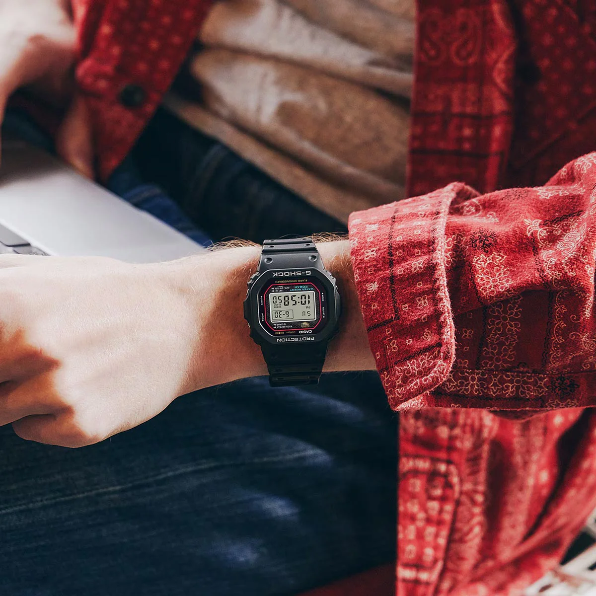 G-Shock 5000 Series DW-5000R-1A - Image 14