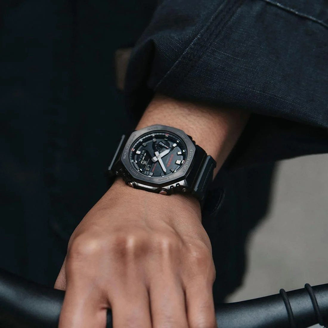 G-Shock Metal Clad Watch GM-2100CB-1A - Image 8