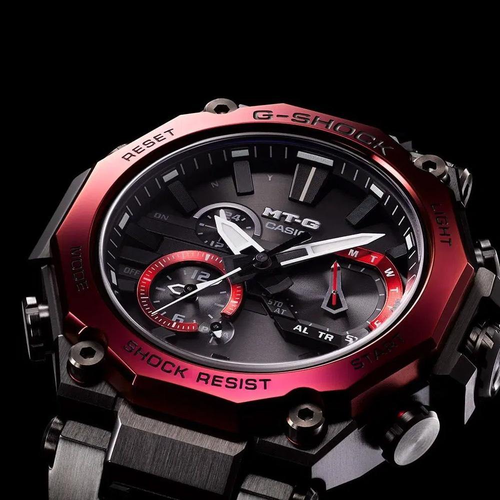 G-Shock MT-G Watch MTG-B2000BD-1A4 - Image 3
