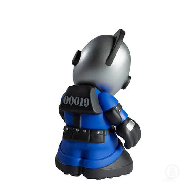 Kidrobot Mad 8" Kidriot - Image 3