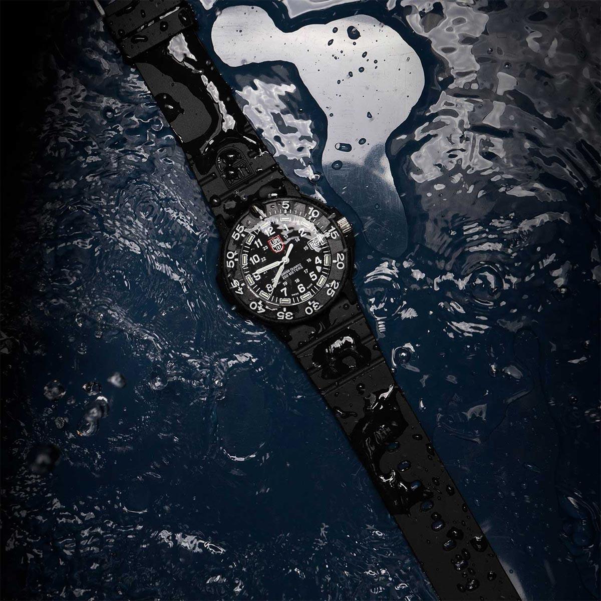 Luminox Navy Seal Original XS.3001.F - Image 4