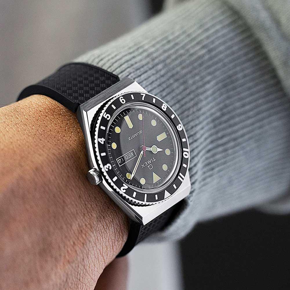 Q Timex Reissue Watch TW2V32000 - Image 3
