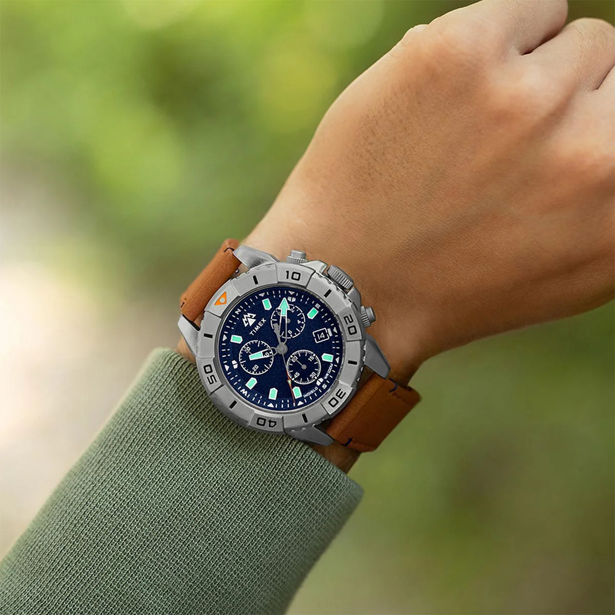 Timex Expedition Ridge Chronograph TW2W16300 - Image 2