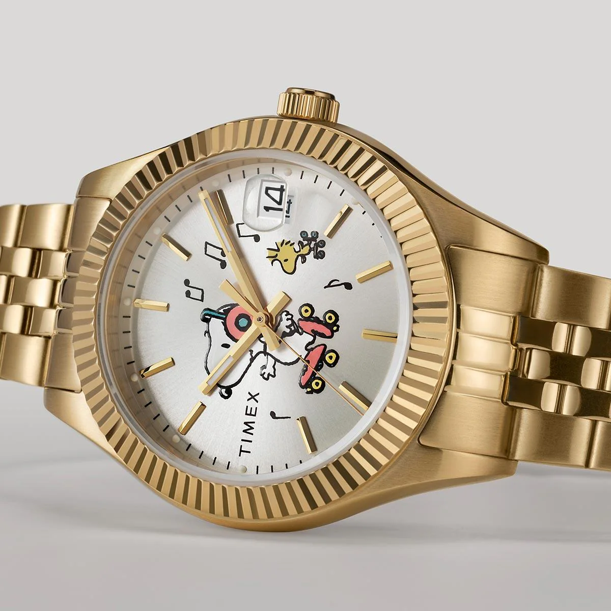 Timex Legacy Peanuts Snoopy 34mm TW2W78700 - Image 4