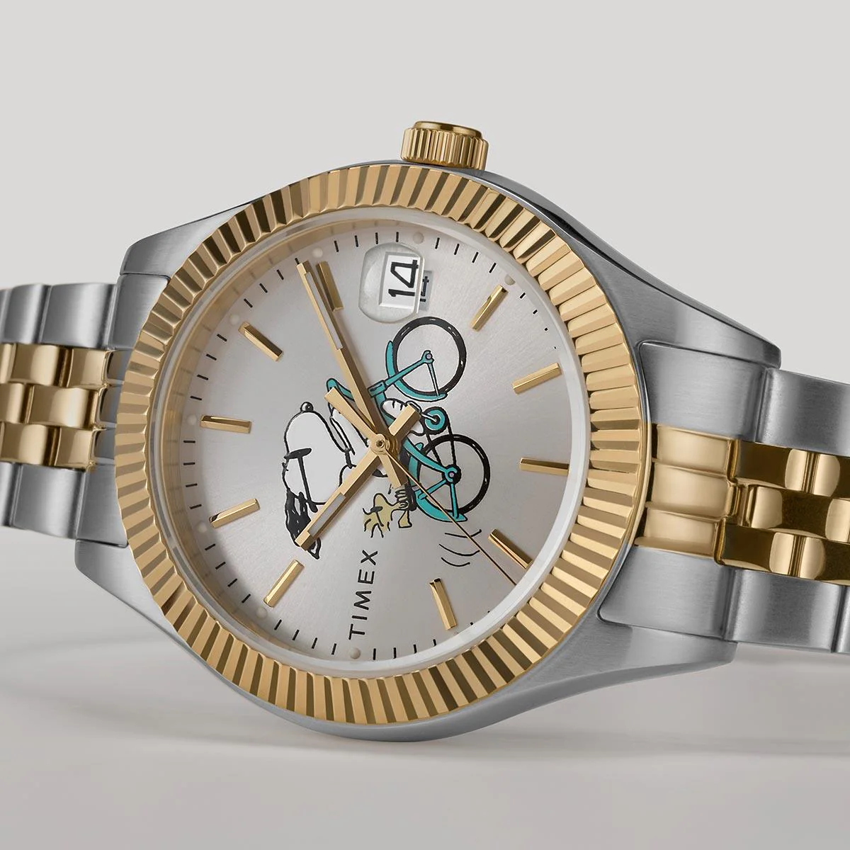 Timex Legacy Peanuts Snoopy 34mm TW2W78800 - Image 4